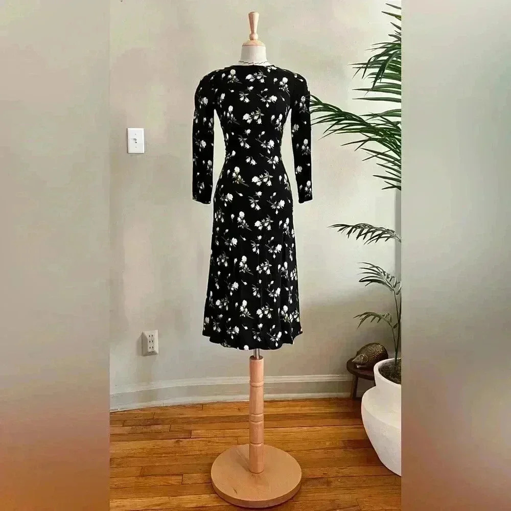 Reformation Midi Rosalee Moon Dress in Black Floral | 0